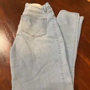 Women’s Skinny Jeans